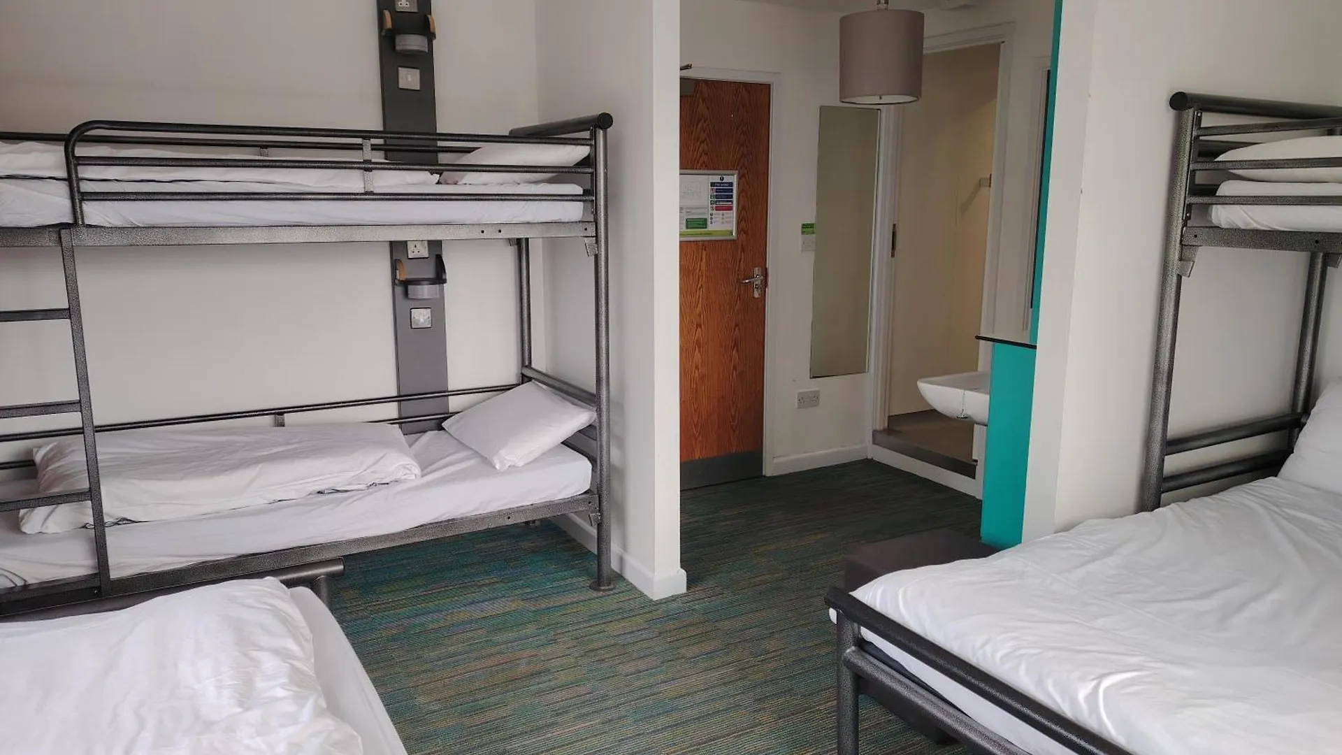 Yha Malham Hostel 0*,  Великобритания